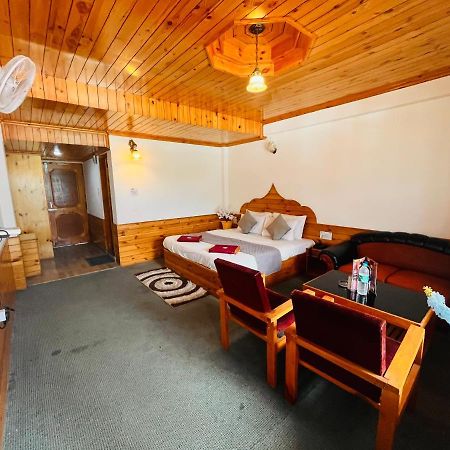 Hotel Hollywood - Top Rated & Most Awarded Property In Manali Buitenkant foto