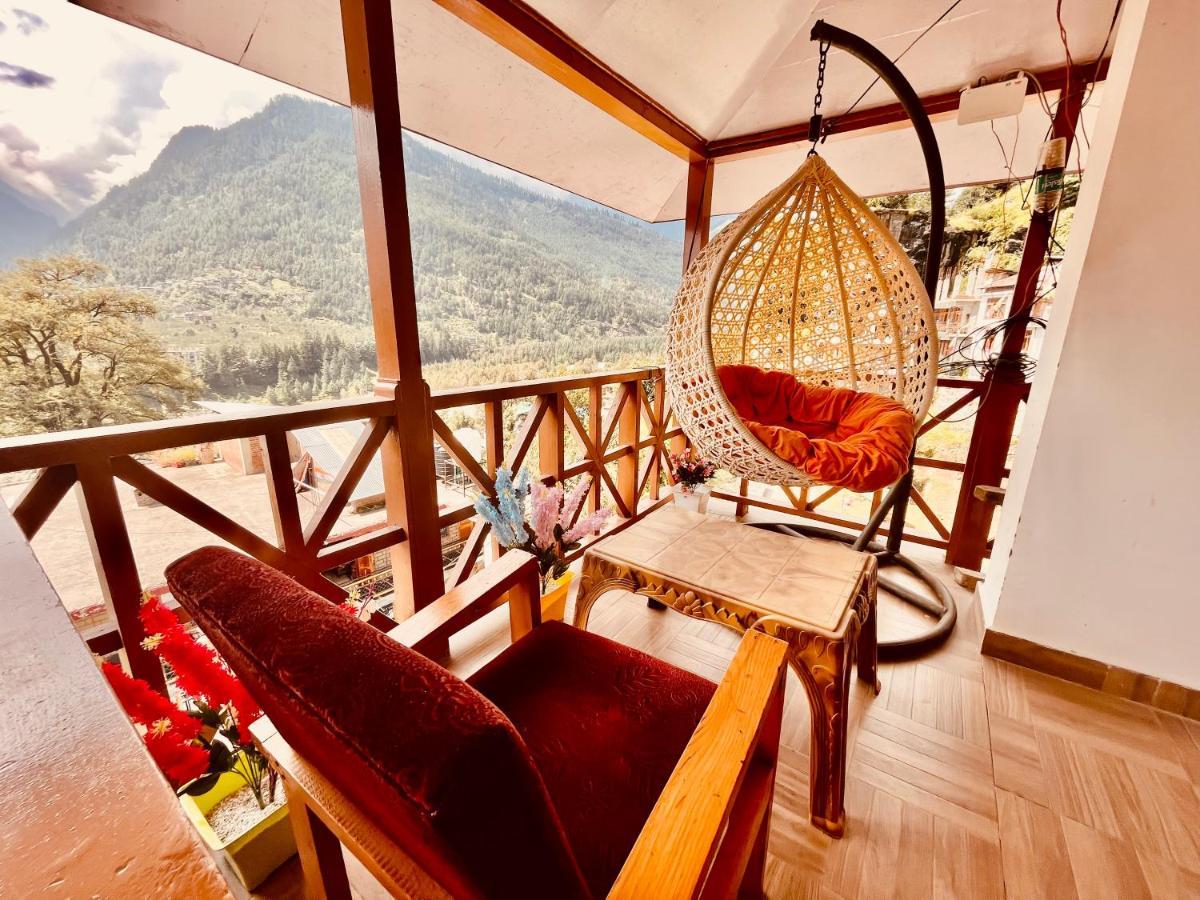 Hotel Hollywood - Top Rated & Most Awarded Property In Manali Buitenkant foto