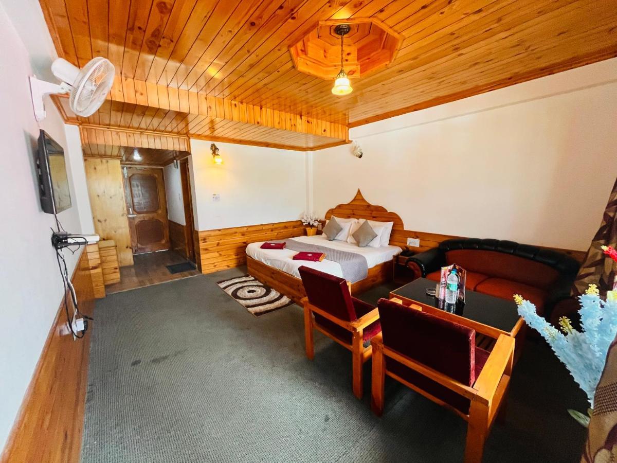 Hotel Hollywood - Top Rated & Most Awarded Property In Manali Buitenkant foto